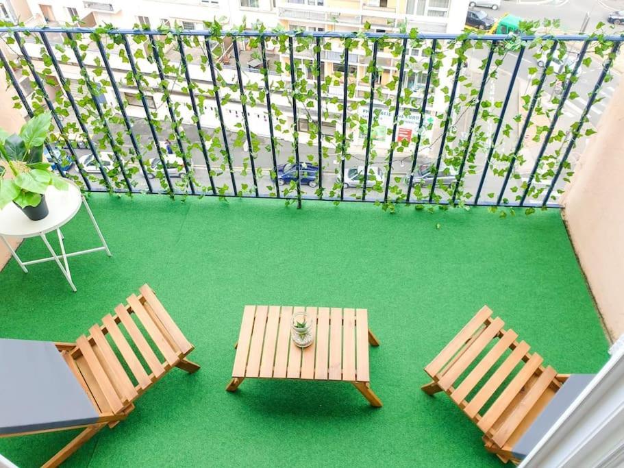 Апартаменты Cosy Mirabelle 2Ch - Parc Expo - Balcon & Parking По Экстерьер фото